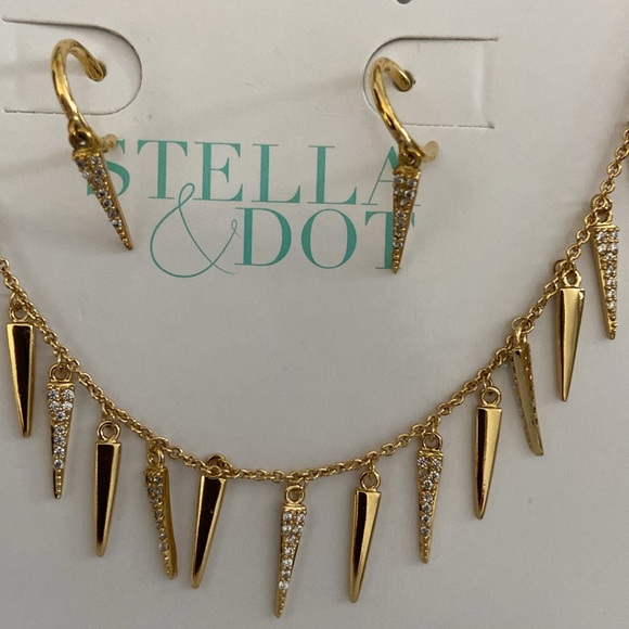 Stella & Dot Necklace and Earrings set - Picture 2 of 3